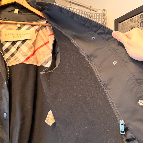 Burberry Bowpark Trench, EUC- US Size 14 OFFERS ACCEPTED - Picture 3 of 9